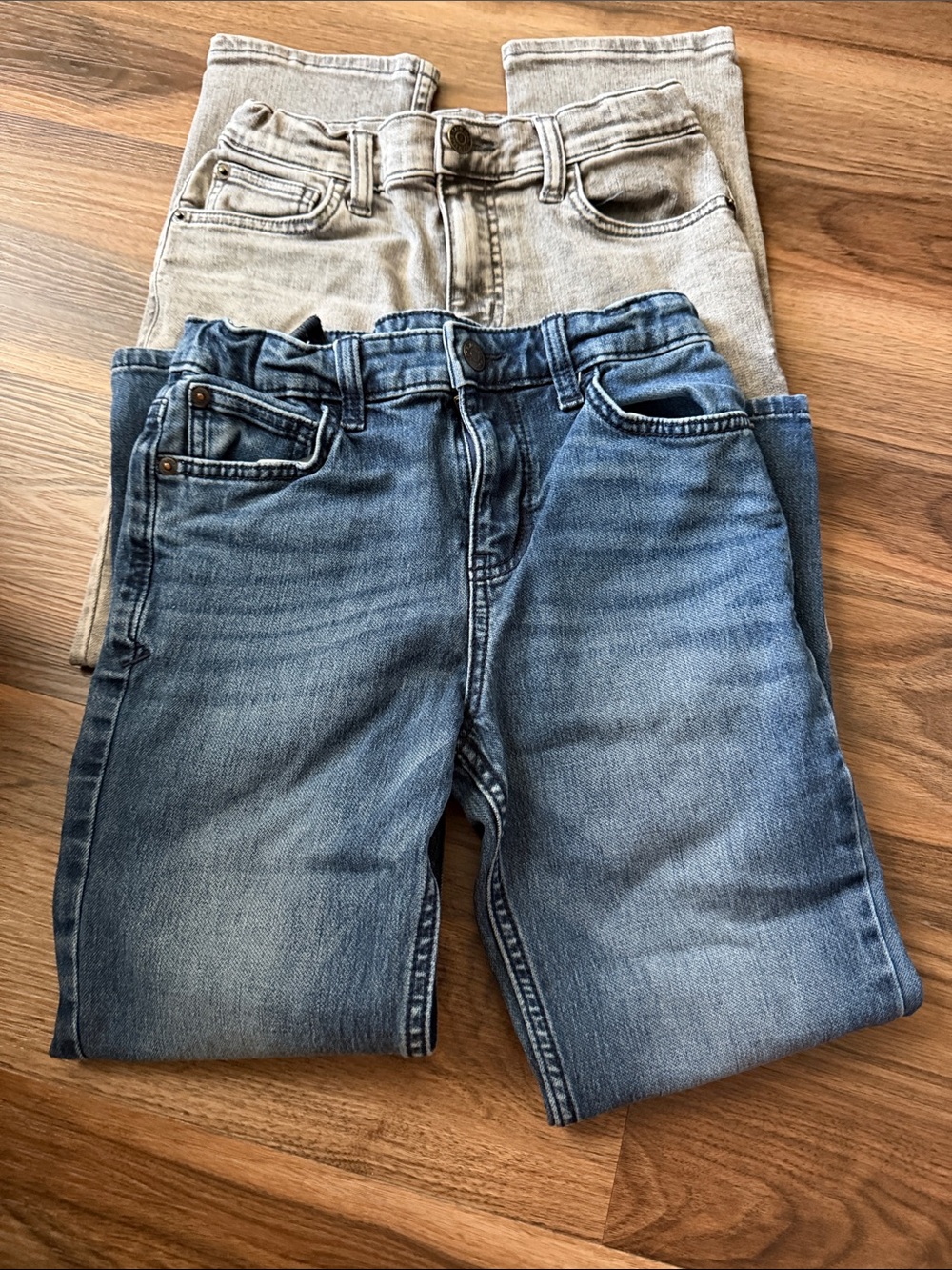 Two Cat & Jack Boys Grey and Blue Washed Jeans - Size 10
